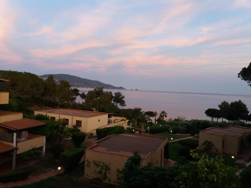 라코나 Casa Del Golfo 아파트 호텔 외부 사진